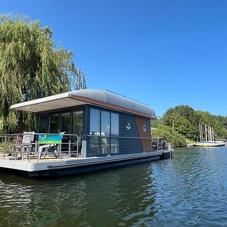 Houseboat Kamperland Hotel Exterior photo
